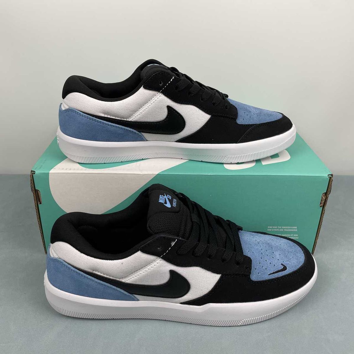 Nike SB Force Shoes – Blue, Black & White