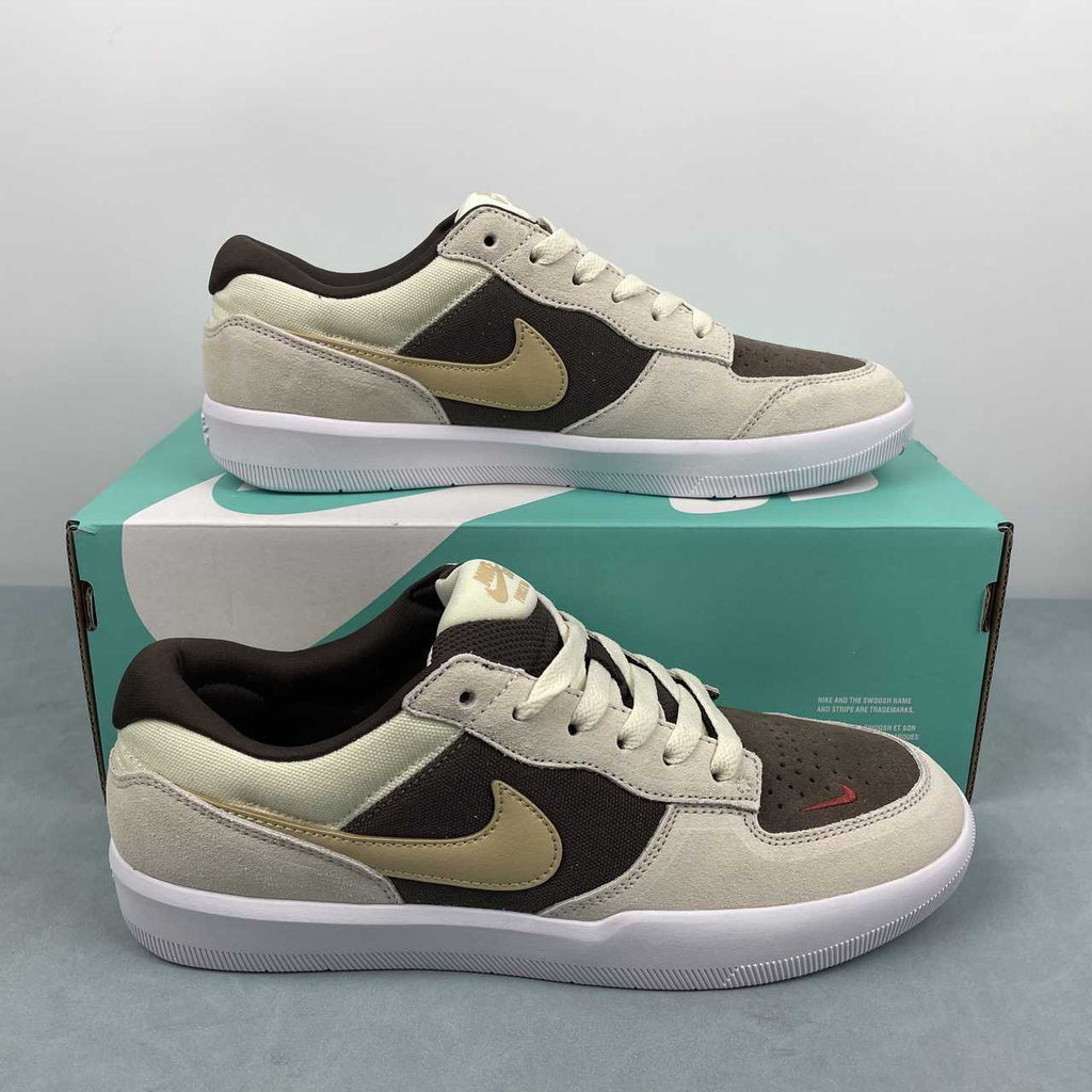 Nike SB Force  Low-Top Sneakers - Cream / Dark Brown / Tan